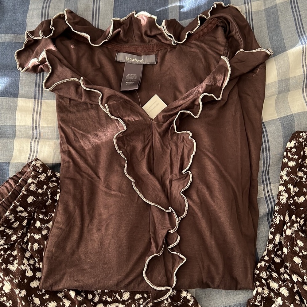 Liz Claiborne pajama set - Picture 3 of 4